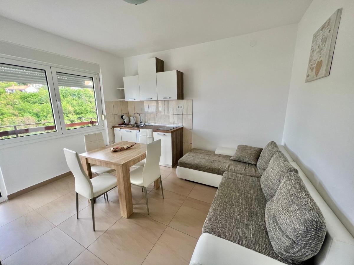Apartman Velly ヤドラニヴォ エクステリア 写真